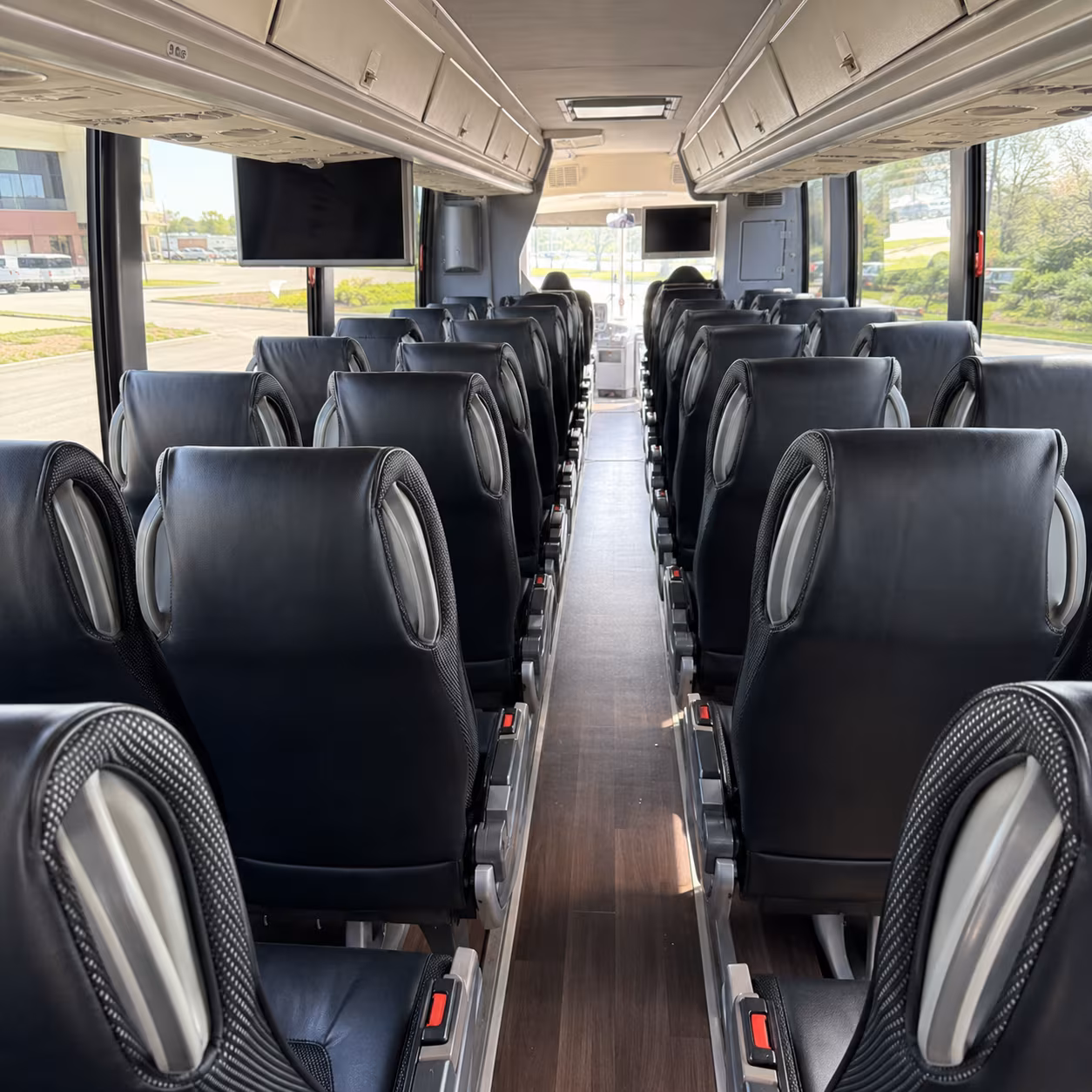 airport transfers and deployment shuttles for modesto military families