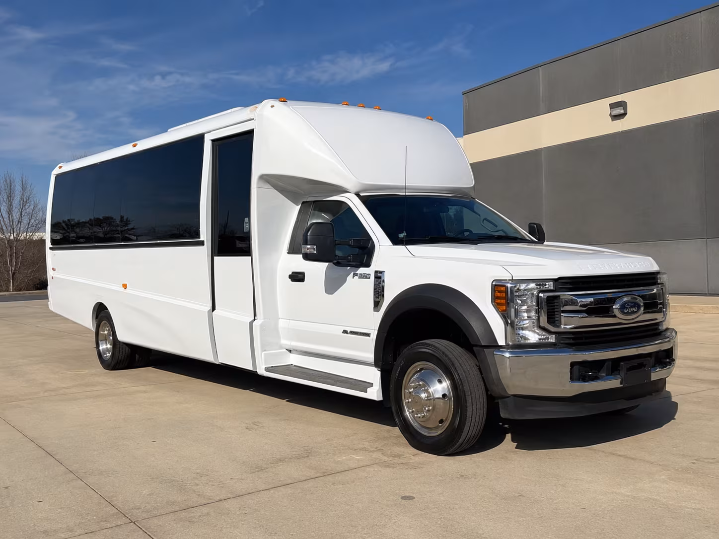 bachelor and bachelorette party buses in modesto