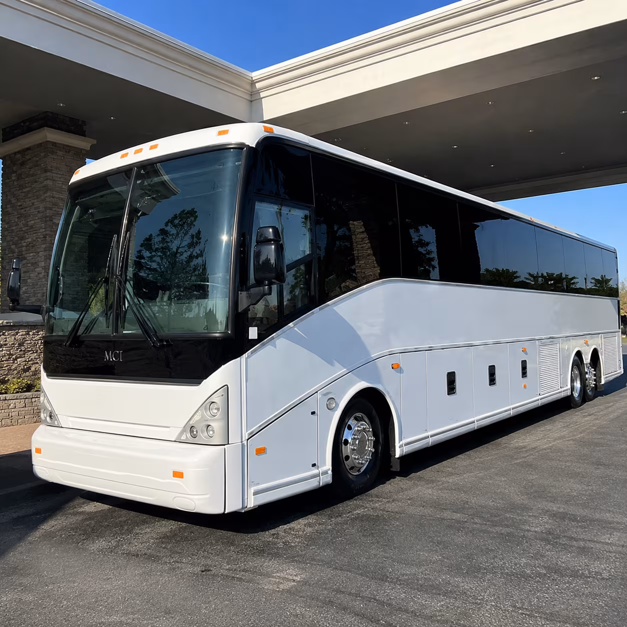 corporate wine tour buses for modesto business groups