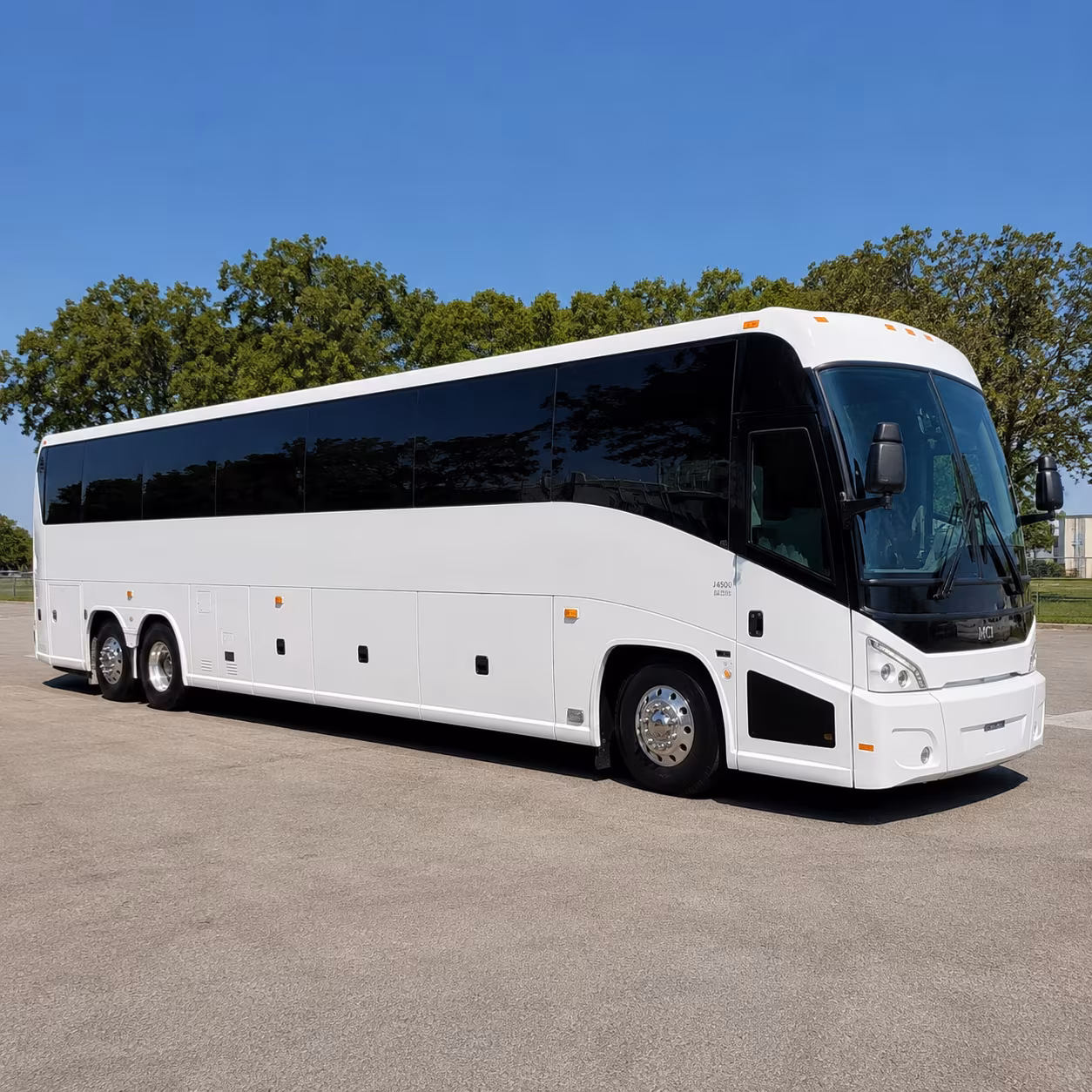 hotel to airport and multi stop airport shuttle buses in modesto