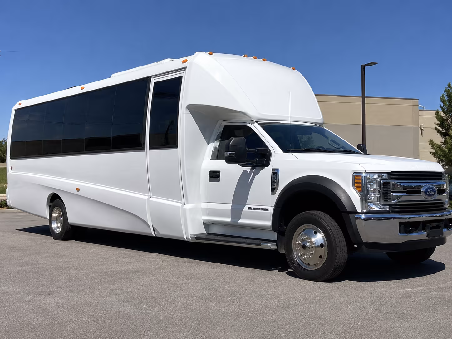 minibuses for stanislaus county nature and outdoor education trips